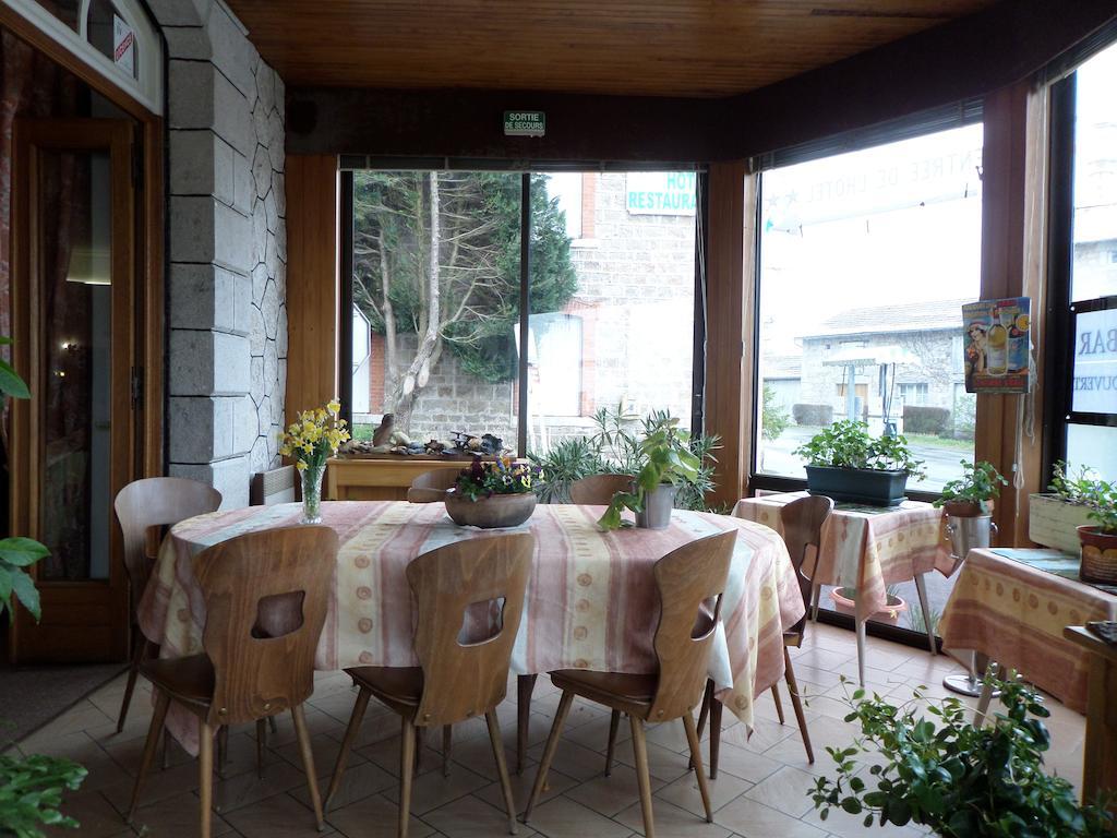 Hotel La Vie En Rose Le Brugeron 외부 사진